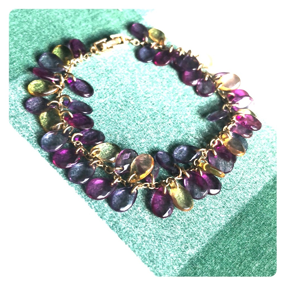 Tear drop bracelet